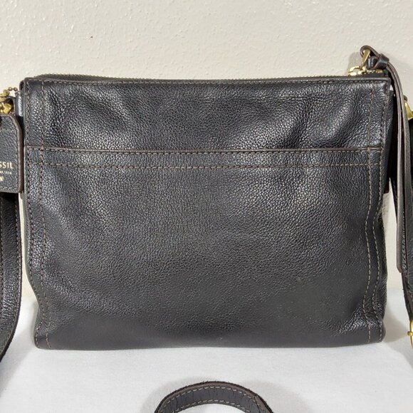 Fossil Pebbled Leather Crossbody Bag Black w Gold-Tone Hardware - Picture 3 of 11